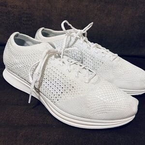 Mint Condition Nike Flyknit Racer Triple White 2017 526628-100 Mens 11 US 45 EUR